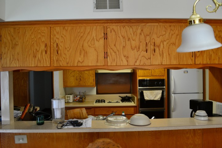 very nice kitchen original cabinets with the possibility to be converted to a larger kitchen.