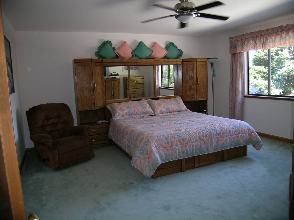 big master bedroom big master bedroom looking out into the backyard